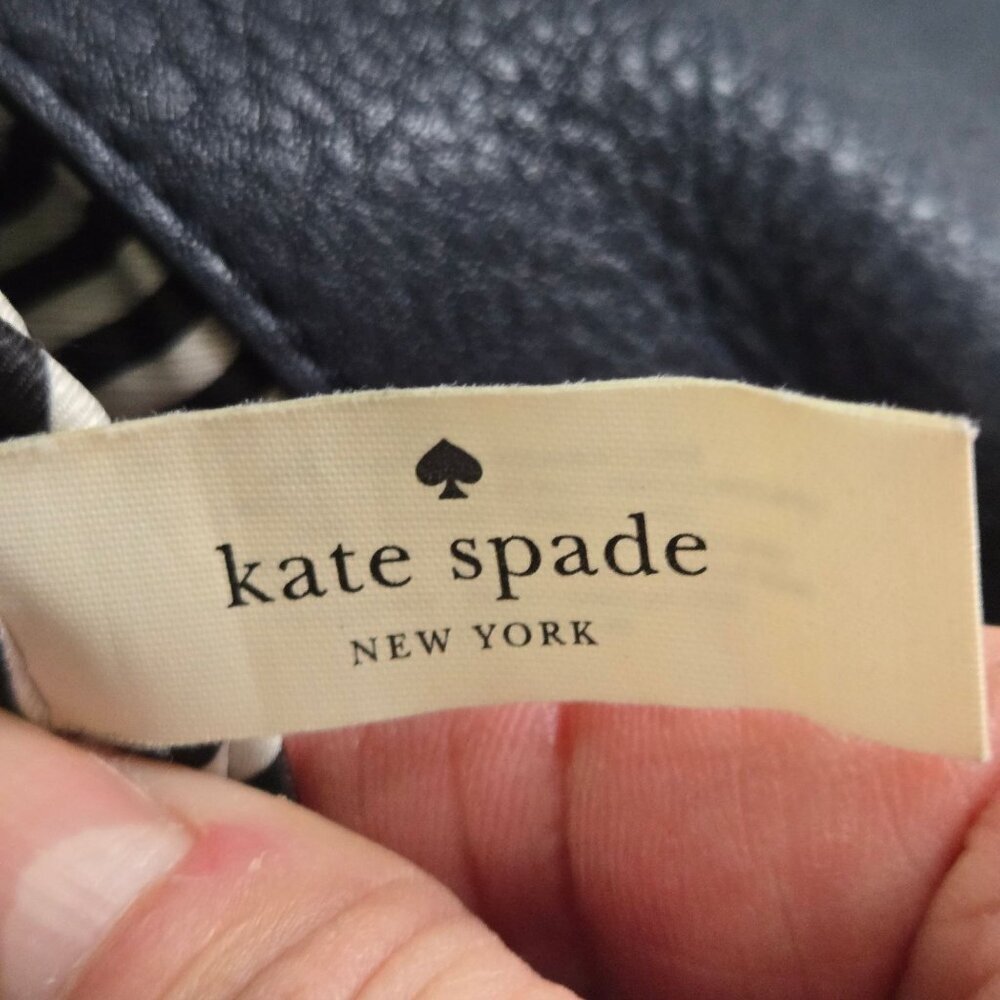 Kate Spade Cobble Hill Devin Crossbody Top Handle Bag Navy Leather Classic - Picture 10 of 11